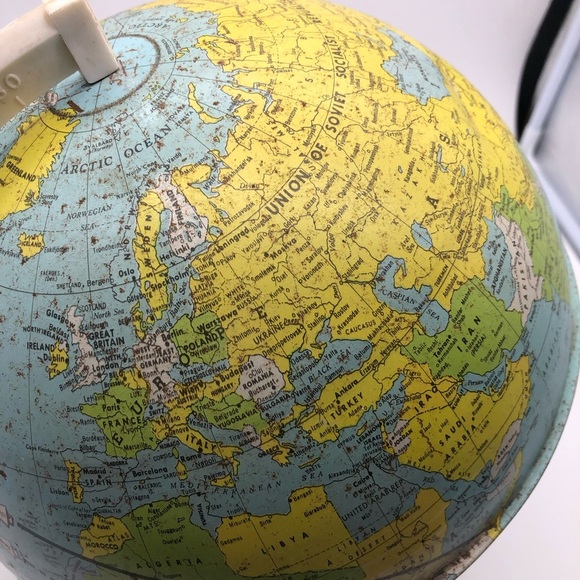 Vintage 1950s Metal World Globe with Stand - Picture 6 of 11